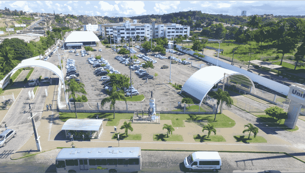 campus-1024x583-1-1.png